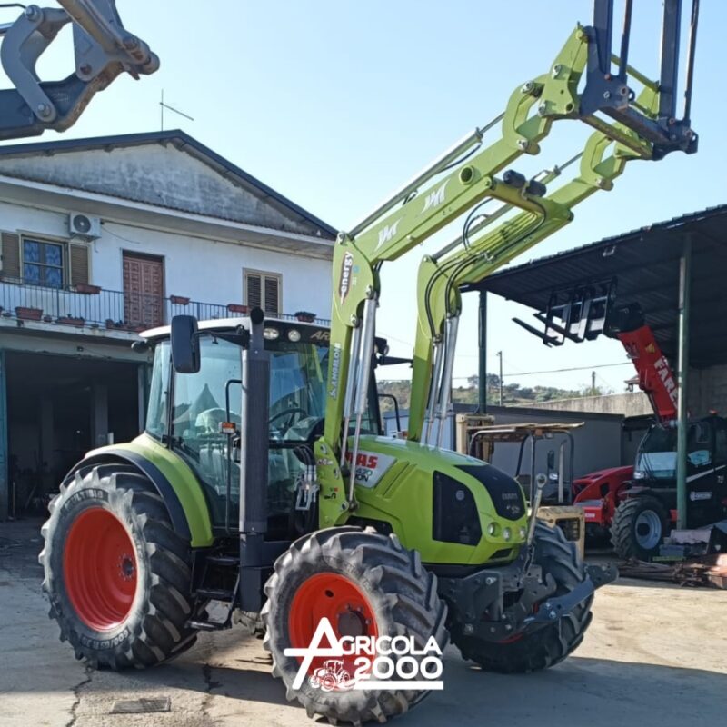 Trattore Claas Arion 430